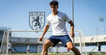 Girona busca préstamo para Bernal