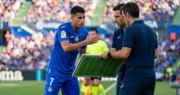 El regreso de Cancelo al Barcelona tiene problemas